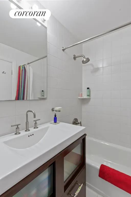 New York City Real Estate | View 430 Clinton Avenue, 4A | room 4 | View 5