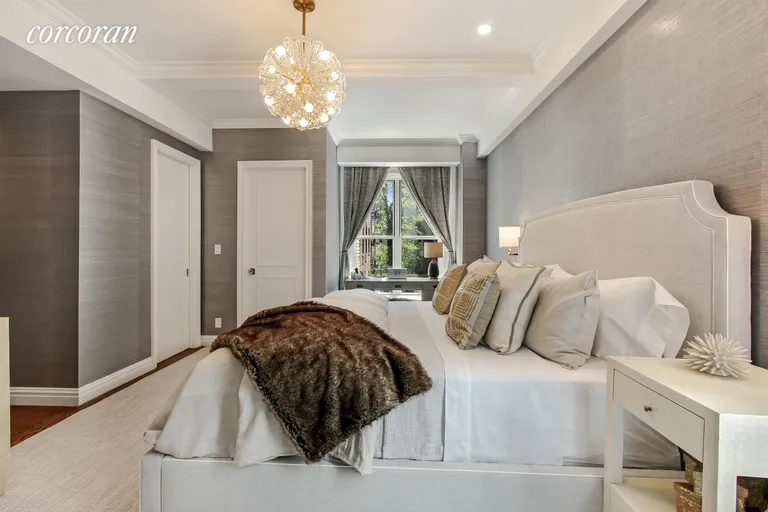 New York City Real Estate | View 975 Park Avenue, 4D | Large Master Bedroom Suite  | View 3