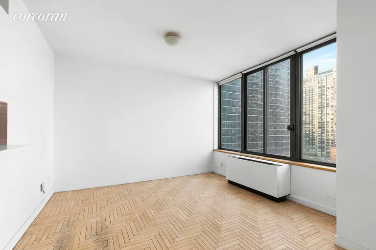 New York City Real Estate | View 300 East 93rd Street, 16C | 3 | View 9