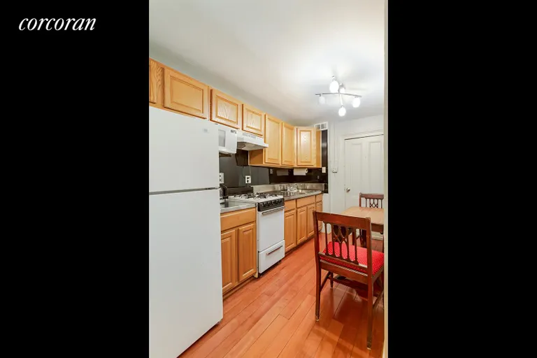 New York City Real Estate | View 44 Clifton Place, GARDEN | room 3 | View 4
