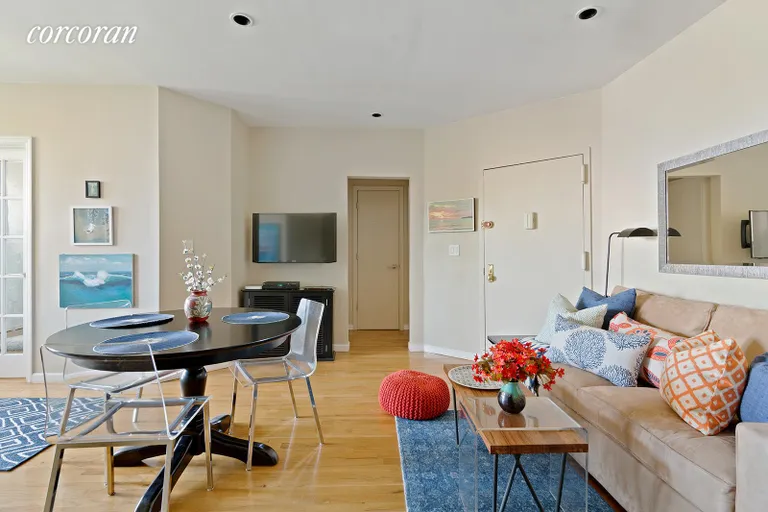 New York City Real Estate | View 200 21st Street, 4B | 2 Beds, 1 Bath | View 1
