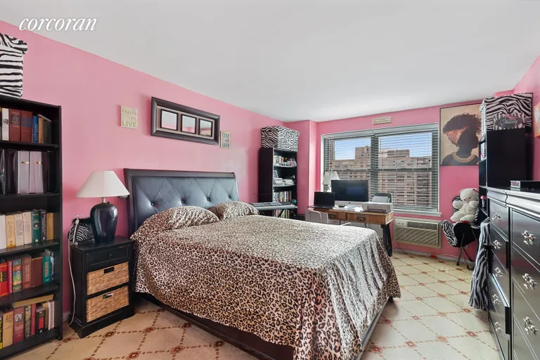 New York City Real Estate | View 165 West End Avenue, 26H | Other Listing Photo | View 3
