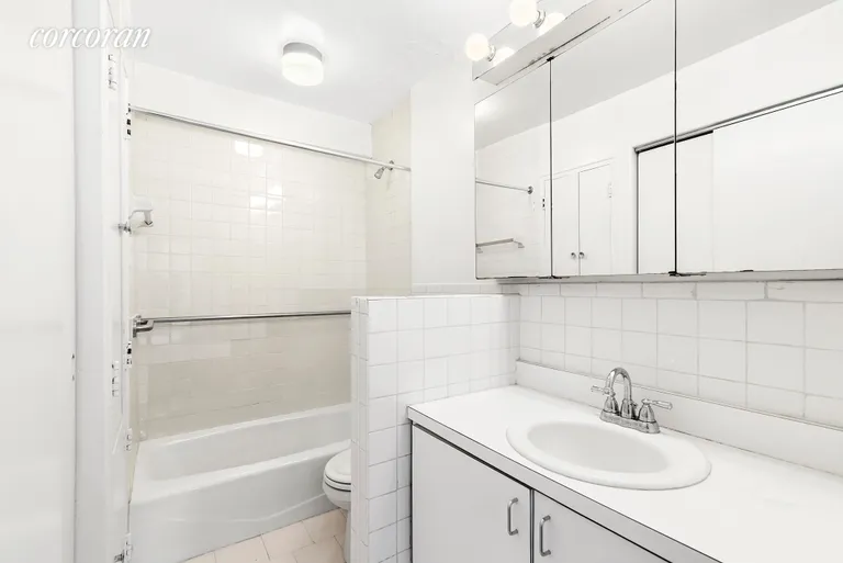 New York City Real Estate | View 111 Third Avenue, 5K | room 3 | View 4