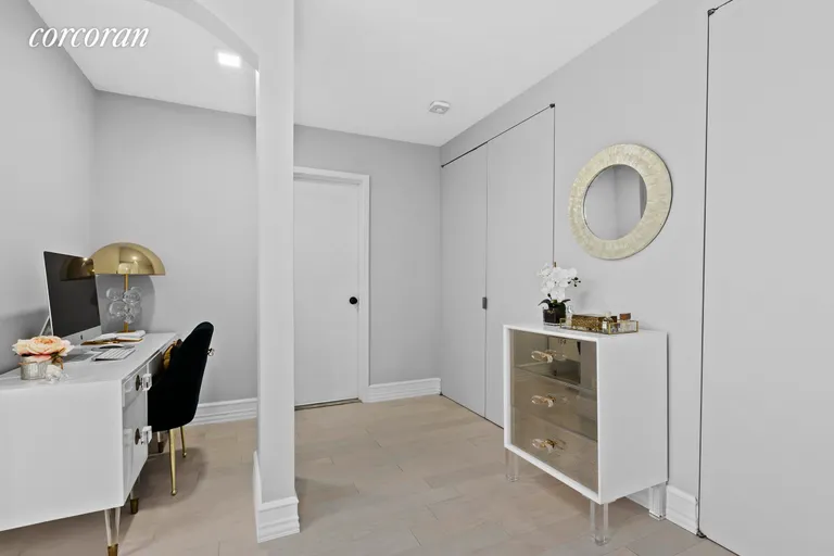 New York City Real Estate | View 2 Fifth Avenue, 10B | room 5 | View 6