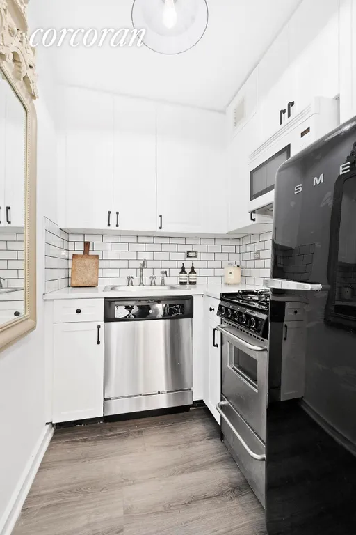 New York City Real Estate | View 31 Jane Street, 6G | Renovated kitchen with new appliances. | View 5