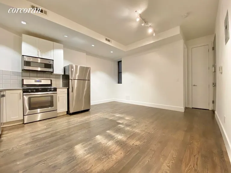 New York City Real Estate | View 29 Brooklyn Avenue, 1B | room 2 | View 3