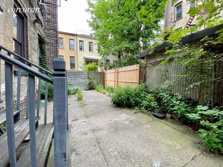 New York City Real Estate | View 29 Brooklyn Avenue, 1B | room 1 | View 2
