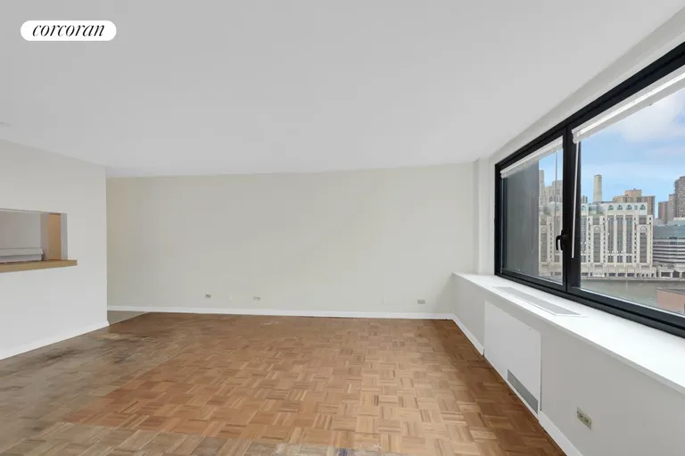 New York City Real Estate | View 531 Main Street, 1310 | room 2 | View 3