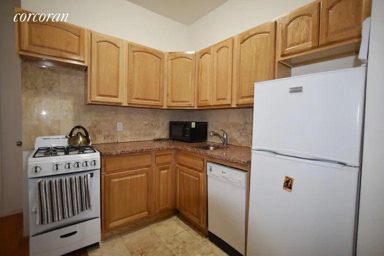 New York City Real Estate | View 368 West 127th Street, 8 | room 5 | View 6