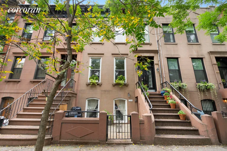 New York City Real Estate | View 506 Clinton Street | 3 Beds, 2.5 Baths | View 1