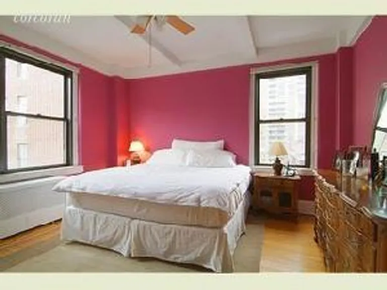 New York City Real Estate | View 243 West 70th Street, 8D | room 1 | View 2
