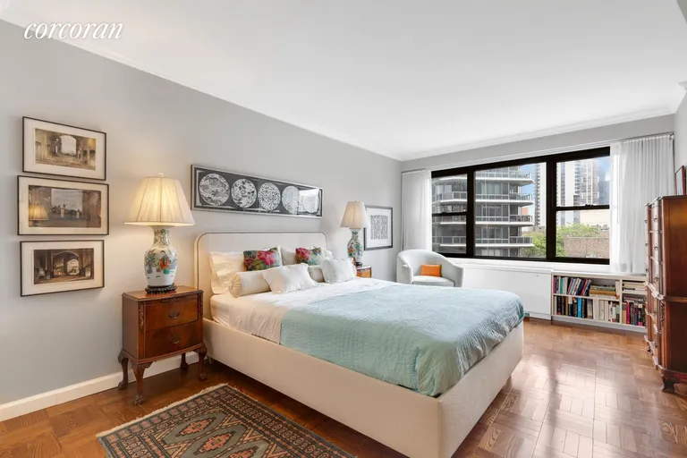 New York City Real Estate | View 166 East 61st Street, 8g | room 4 | View 5