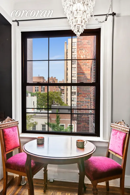 New York City Real Estate | View 230 East 71st Street, 6J | room 1 | View 2
