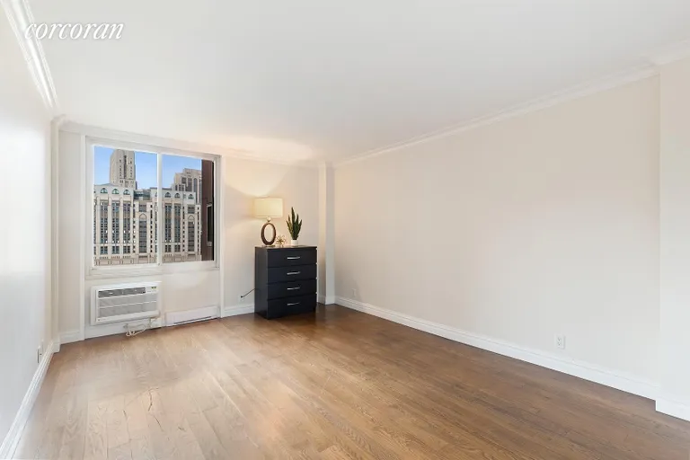 New York City Real Estate | View 555 Main Street, 1113 | Primary Bedroom | View 5