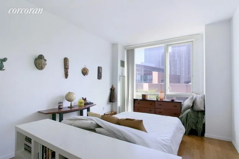 New York City Real Estate | View 200 Chambers Street, 3J | room 1 | View 2