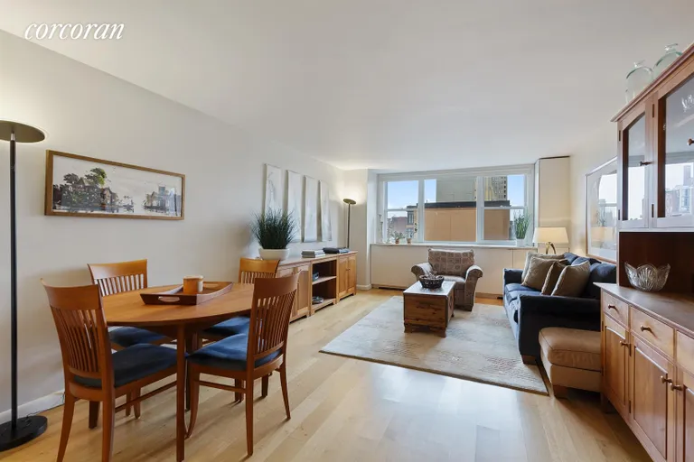 New York City Real Estate | View 77 Seventh Avenue, 12J | 3 Beds, 2 Baths | View 1