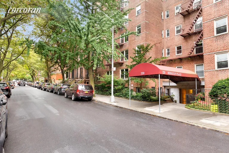 New York City Real Estate | View 220 Berkeley Place, 2C | room 8 | View 9