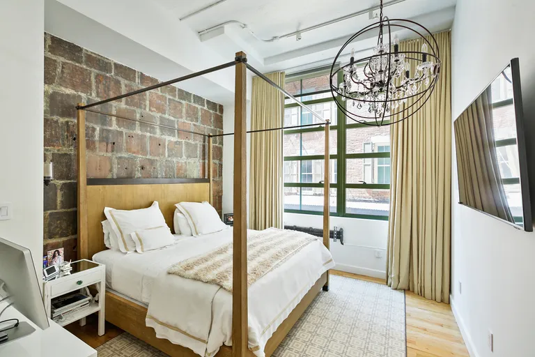 New York City Real Estate | View 195 Hudson Street, 2D | room 9 | View 10
