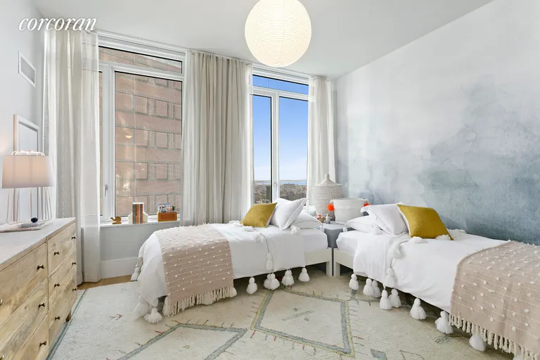 New York City Real Estate | View 1 Clinton Street, 34C | room 9 | View 10