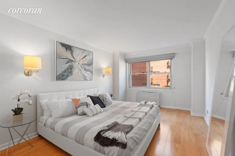 New York City Real Estate | View 400 East 77th Street, 6A | Master Bedroom | View 5