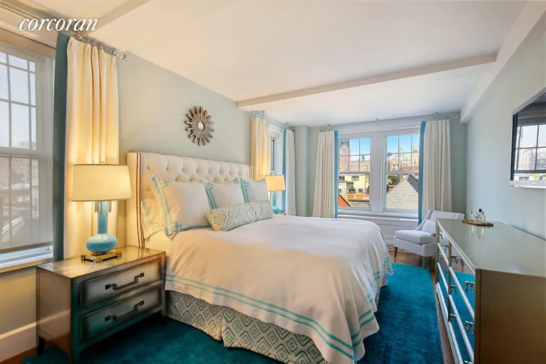 New York City Real Estate | View 27 West 72nd Street, 710 | Primary Bedroom | View 4