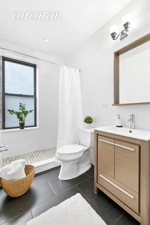 New York City Real Estate | View 382 Eastern Parkway, 3G | En Suite Bathroom | View 11