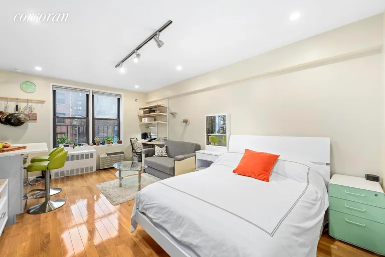 New York City Real Estate | View 342 East 53rd Street, 6C | 1 Bath | View 1
