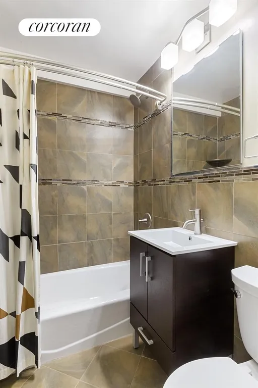 New York City Real Estate | View 225 East 57th Street, 14G | Bathroom | View 5