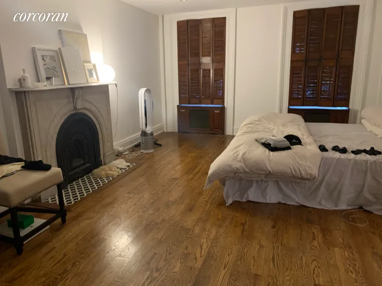 New York City Real Estate | View 27 Bank Street, GARDEN | room 5 | View 6