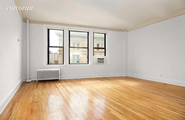 New York City Real Estate | View 1 Sheridan Square, 6E | room 1 | View 2