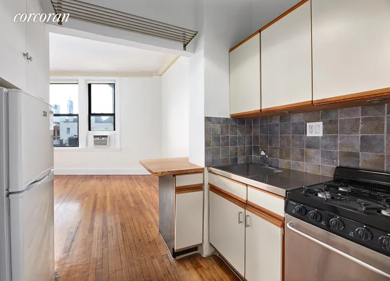 New York City Real Estate | View 1 Sheridan Square, 6E | room 4 | View 5
