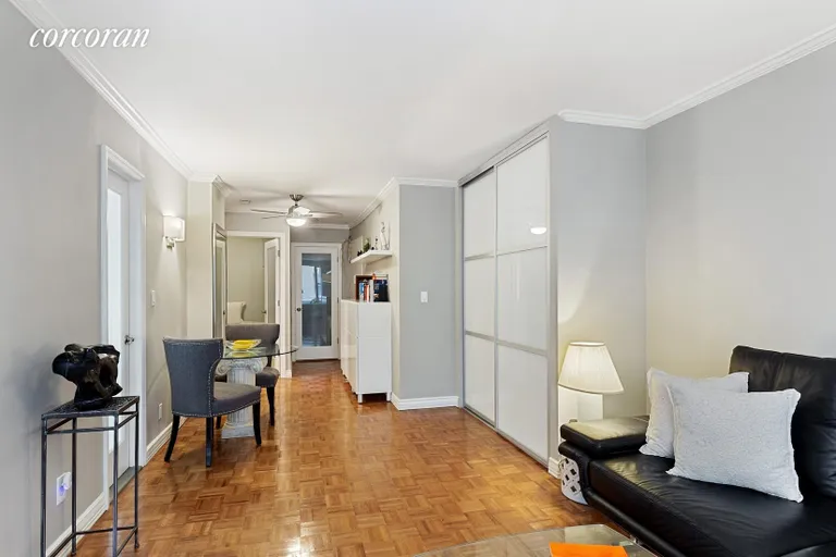 New York City Real Estate | View 520 East 72Nd Street, 5H | room 1 | View 2