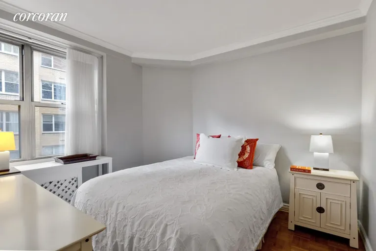 New York City Real Estate | View 520 East 72Nd Street, 5H | room 2 | View 3