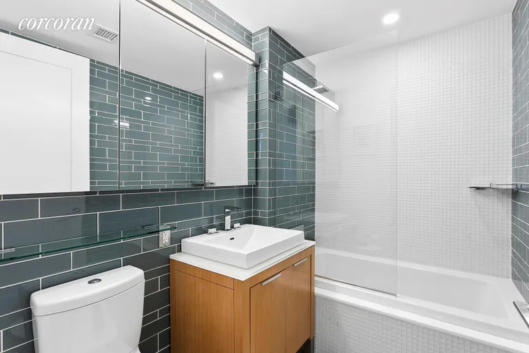 New York City Real Estate | View 34 North 7th Street, PH1D | Bathroom 3 | View 8