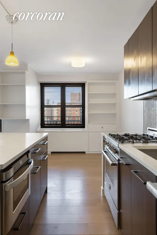 New York City Real Estate | View 175 West 95th Street, 14F | Chef's kitchen | View 5