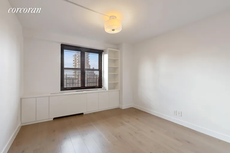 New York City Real Estate | View 175 West 95th Street, 14F | Second bedroom | View 8