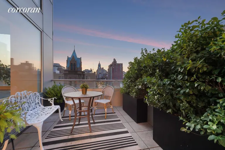 New York City Real Estate | View 425 East 13th Street, phf | room 1 | View 2