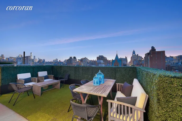 New York City Real Estate | View 425 East 13th Street, phf | room 3 | View 4