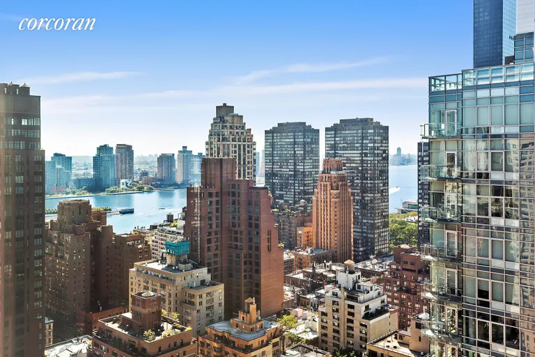 New York City Real Estate | View 300 East 54th Street, 33DE |  South View | View 9