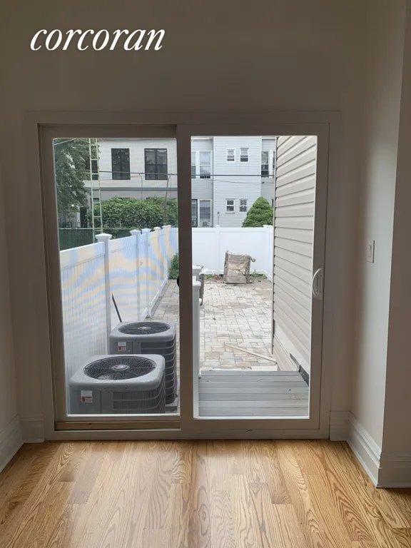 New York City Real Estate | View 1868 Linden Street, 1L | room 4 | View 5