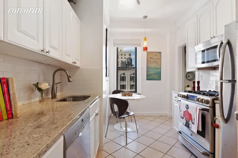 New York City Real Estate | View 215 West 92Nd Street, 13C | room 1 | View 2