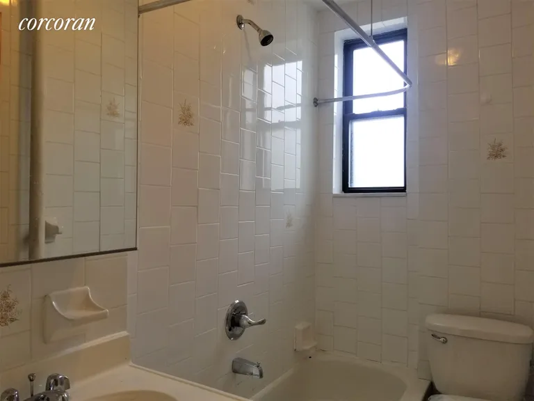 New York City Real Estate | View 462 76th Street, C1 | room 4 | View 5