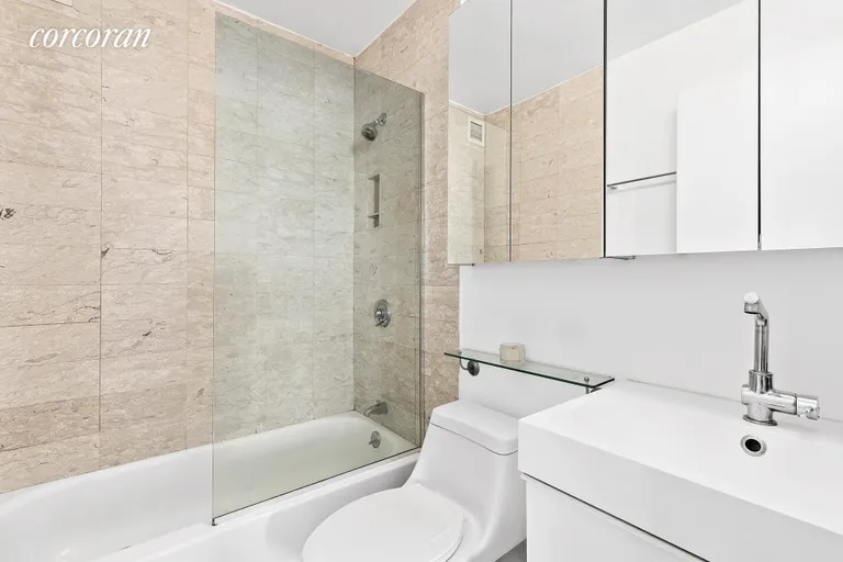 New York City Real Estate | View 630 First Avenue, 25P | Bathroom | View 6