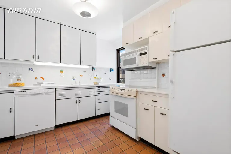 New York City Real Estate | View 25 East 83rd Street, 12F | Kitchen | View 4