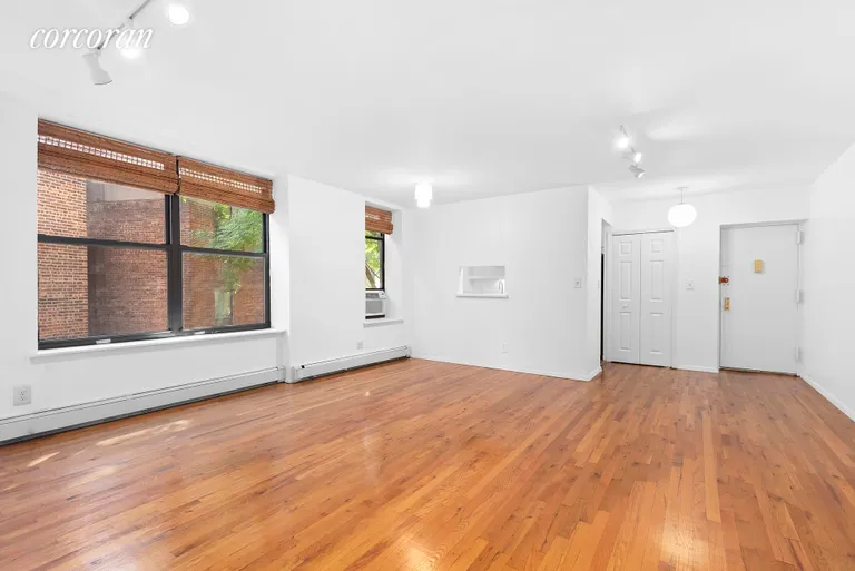 New York City Real Estate | View 427 Saint Johns Place, 2C | room 2 | View 3