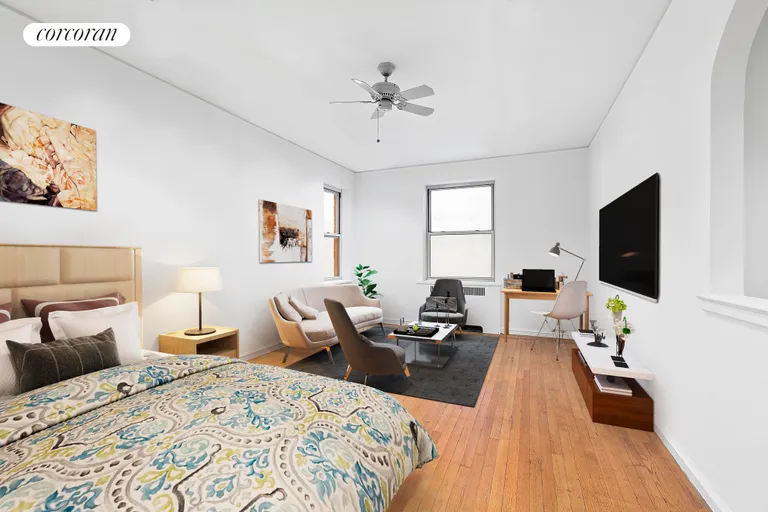 New York City Real Estate | View 75 Bank Street, 2C | Living Room | View 3