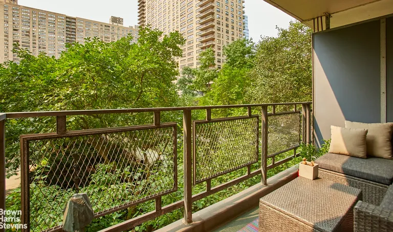 New York City Real Estate | View West End Avenue | 1 Bed, 1 Bath | View 1