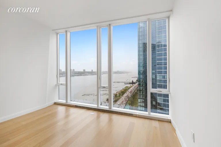 New York City Real Estate | View 10 Riverside Boulevard, 27C | room 1 | View 2