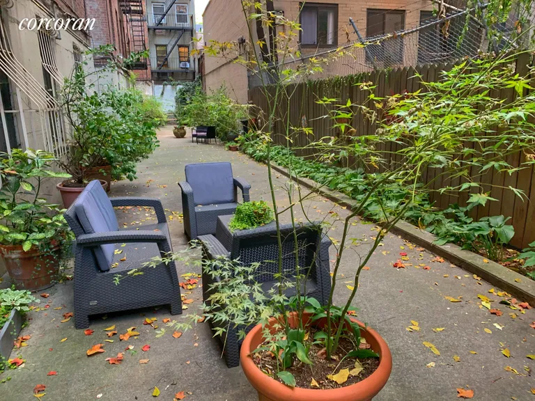 New York City Real Estate | View 208 East 28th Street, 3C | room 1 | View 2