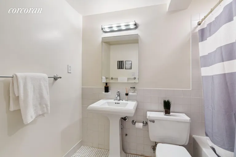 New York City Real Estate | View 253 West 73rd Street, 7B | room 6 | View 7